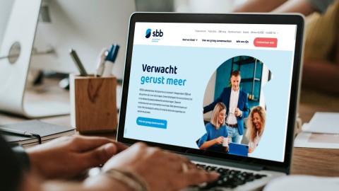 De aangepaste SBB website op een laptop